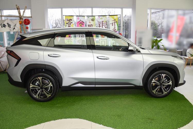 Geely L7 - фото 8