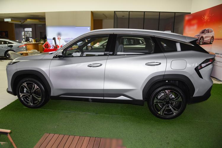Geely L7 - фото 4