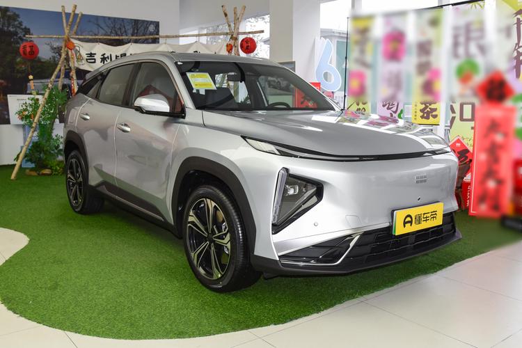 Geely L7 - фото 3