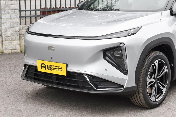 Geely L7 - фото 9