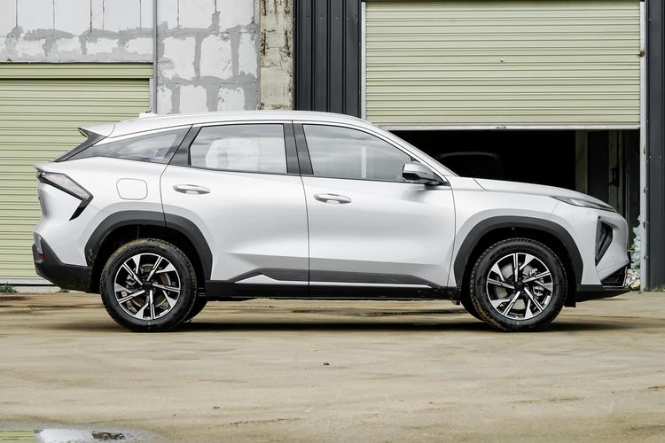 Geely L7 - фото 8