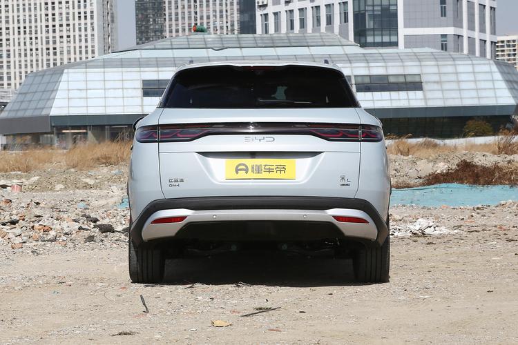 BYD Song L DM-i - фото 6