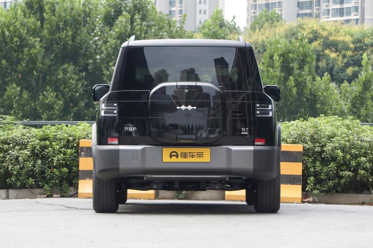 BYD Leopard 7 PHEV - фото 6