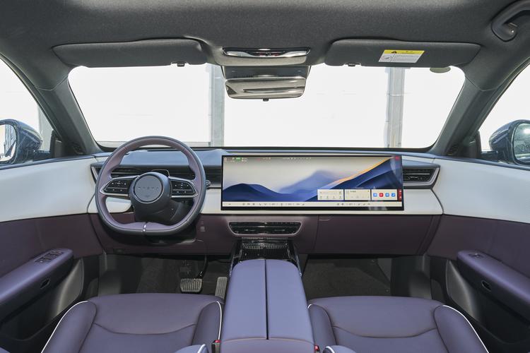 Mazda EZ-60 - фото 14