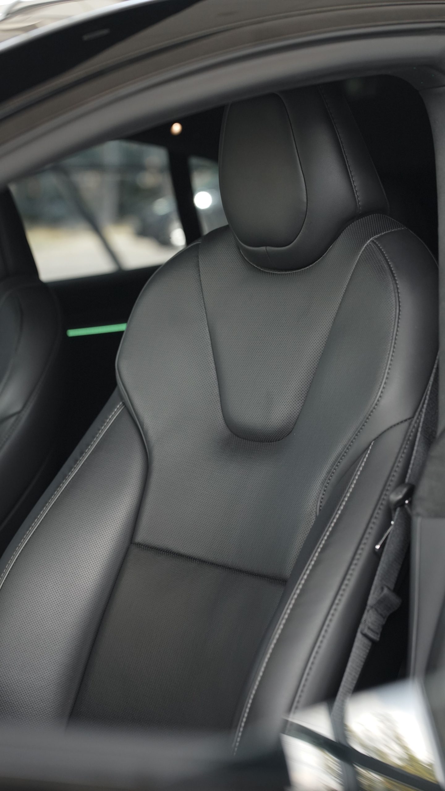 Tesla Model S - фото 21