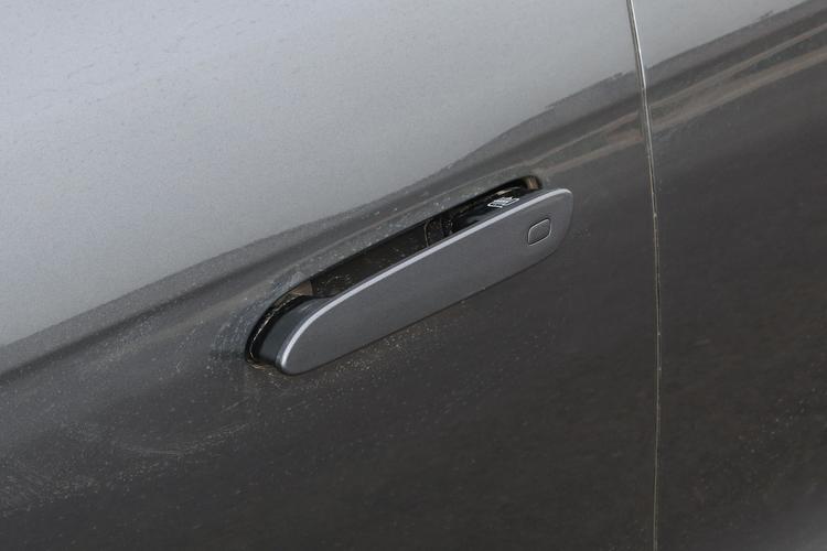 BYD Tang L DM - фото 11