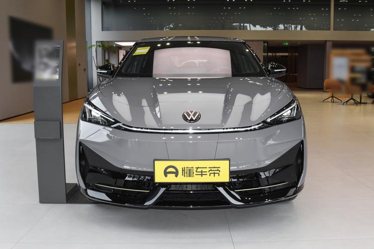 Volkswagen ID.UNYX - фото 2