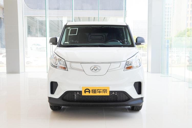 Maxus EV30 - фото 2