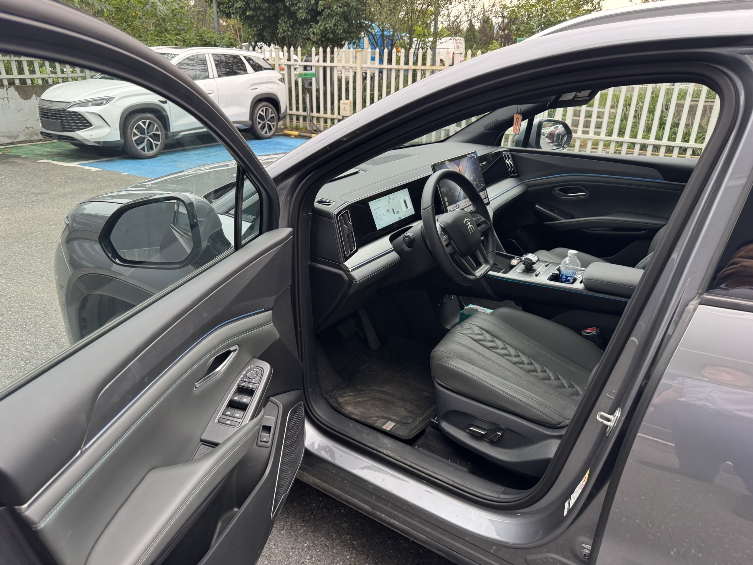 BYD Song L DM-i - фото 9