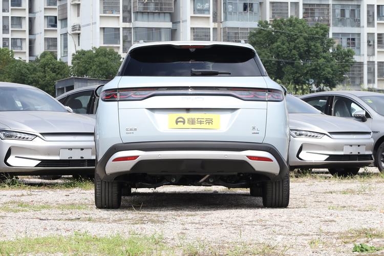 BYD Song L DM-i - фото 6