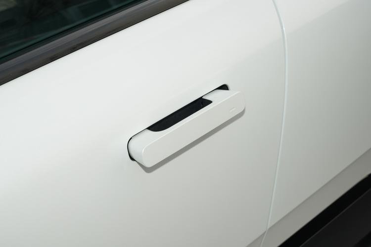 Polestar 4 - фото 11