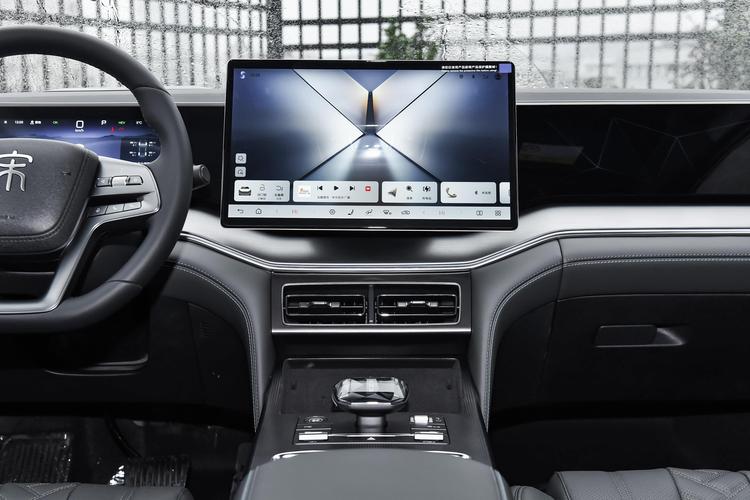 BYD Song L DM-i - фото 14