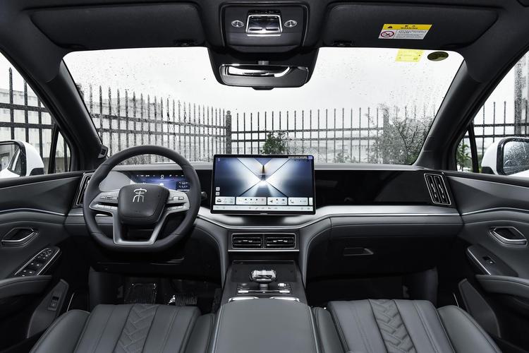 BYD Song L DM-i - фото 13