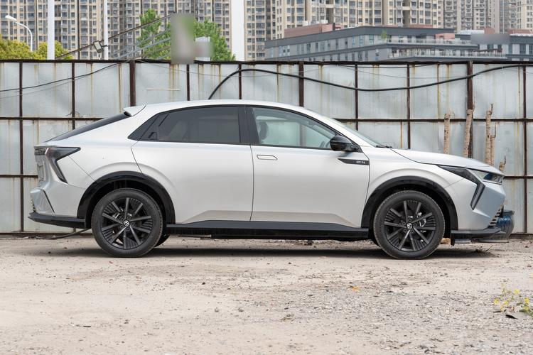 Honda e:NS2 - фото 8