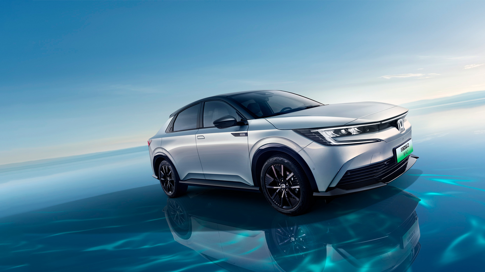 Honda e:NP2