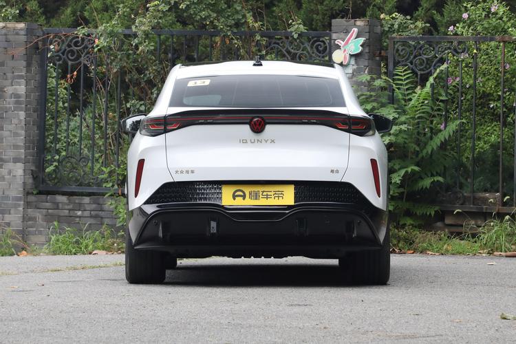 Volkswagen ID.UNYX - фото 6