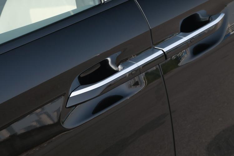 BYD Xia - фото 11