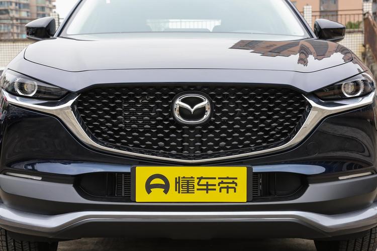 Mazda CX-30 EV - фото 12