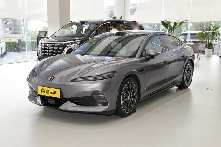 Denza Z9S EV - фото 1