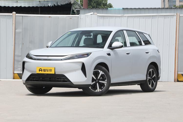 BYD Yuan PLUS - фото 1