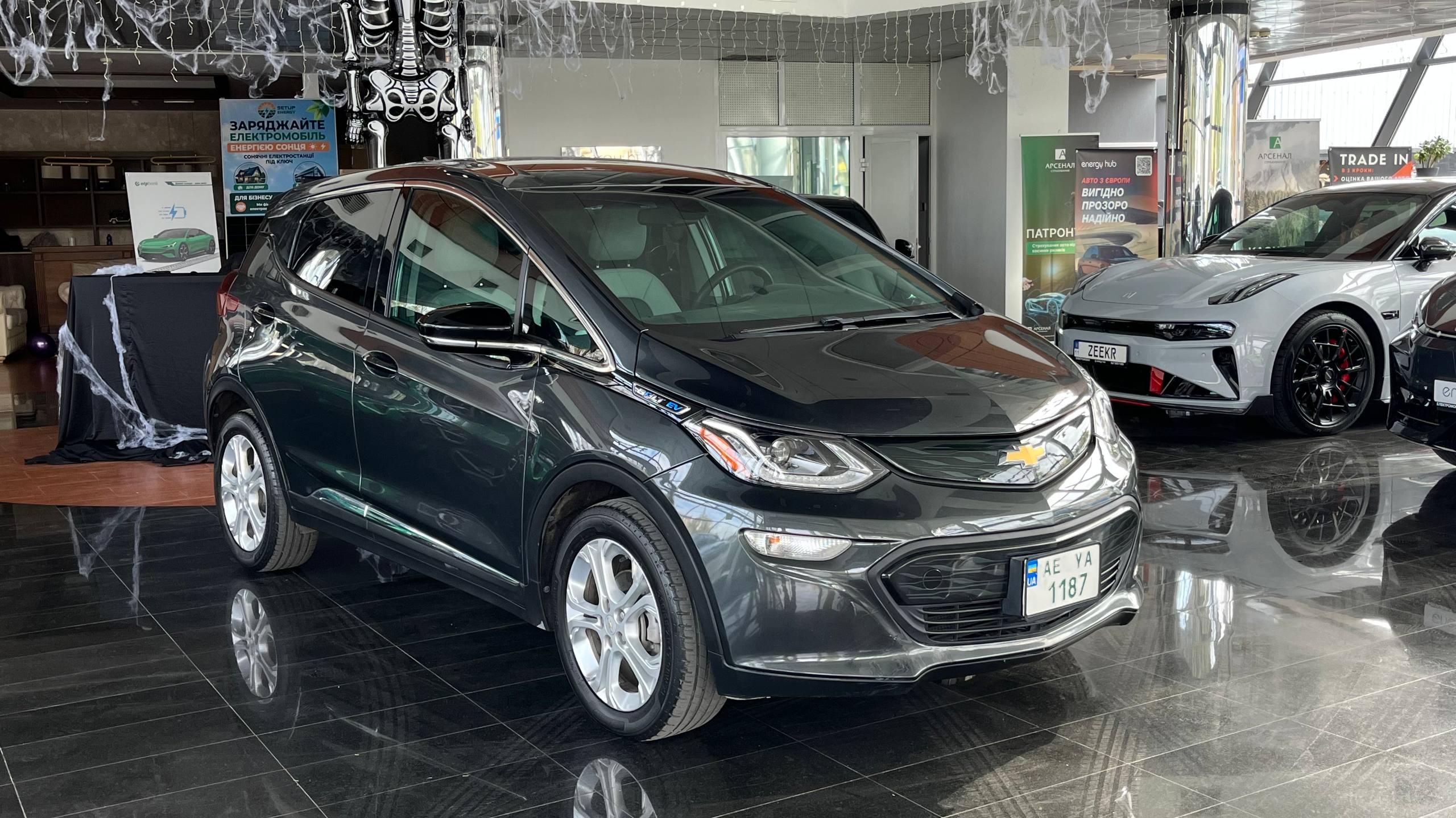 Chevrolet Bolt Ev - фото 1
