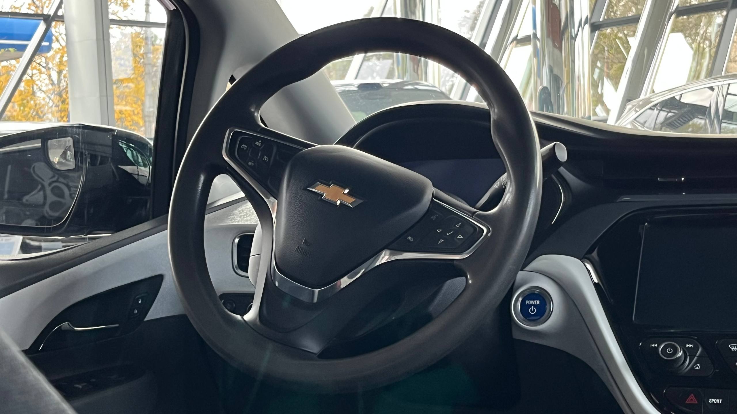 Chevrolet Bolt Ev - фото 13