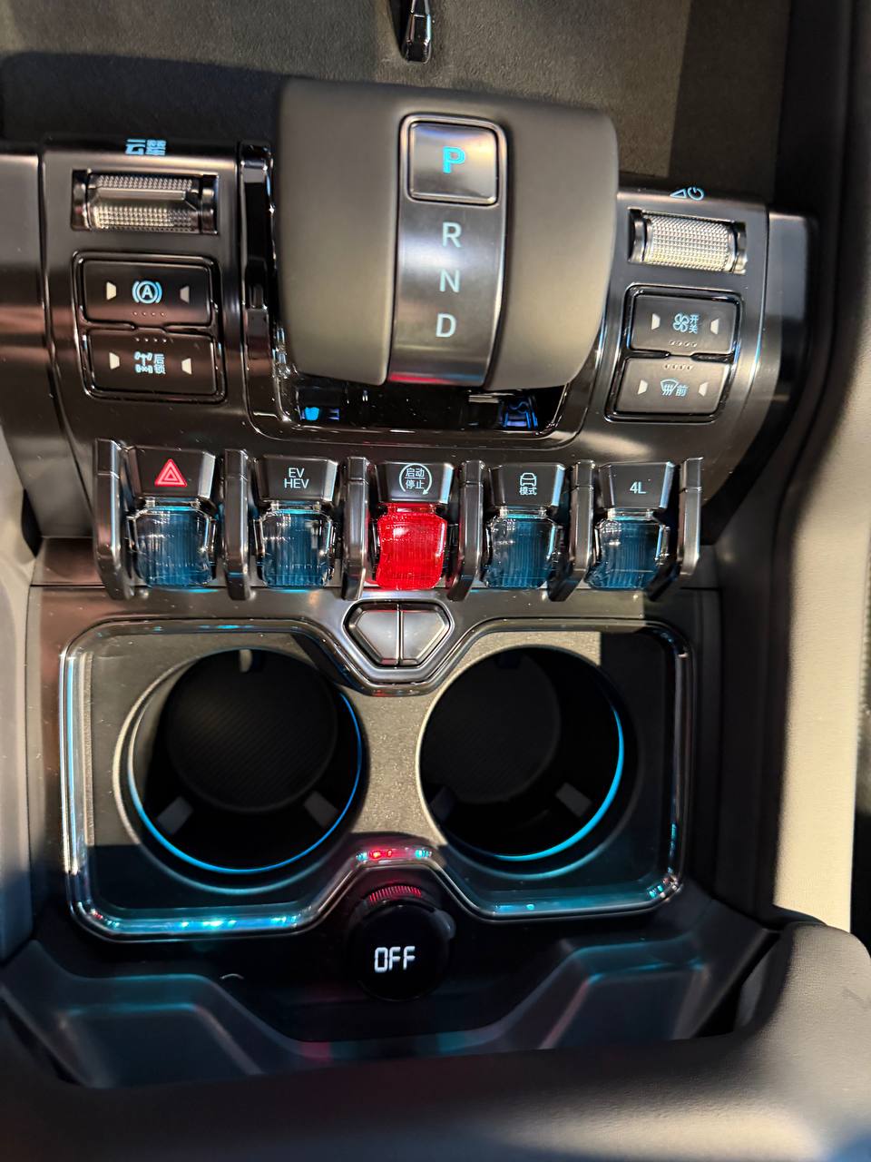 BYD Leopard 8 - фото 13