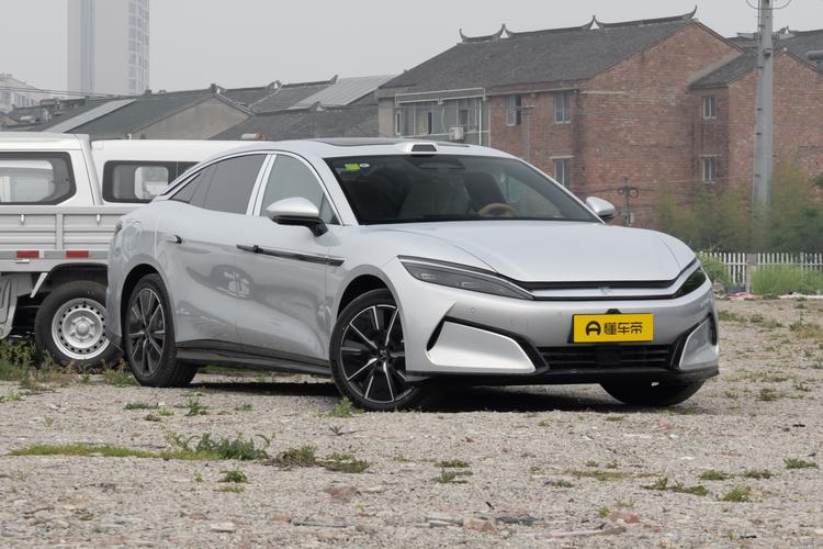 BYD Han L EV - фото 3