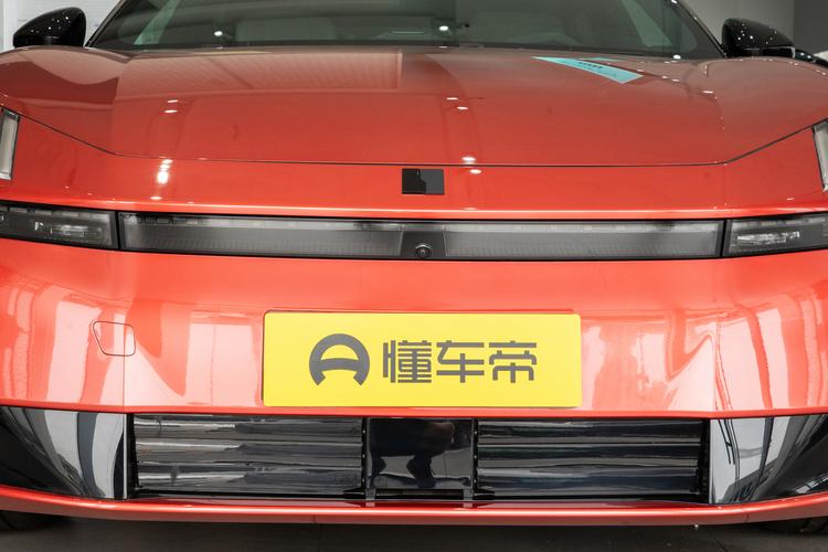 Lynk Z10 - фото 9