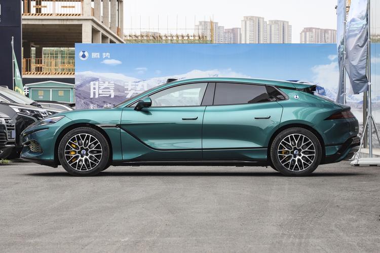 Denza Z9 GT EV - фото 4