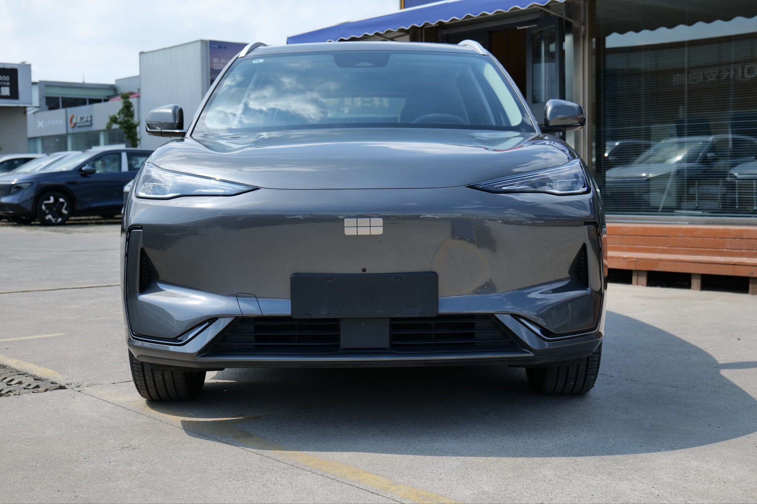 Geely E5 - фото 2