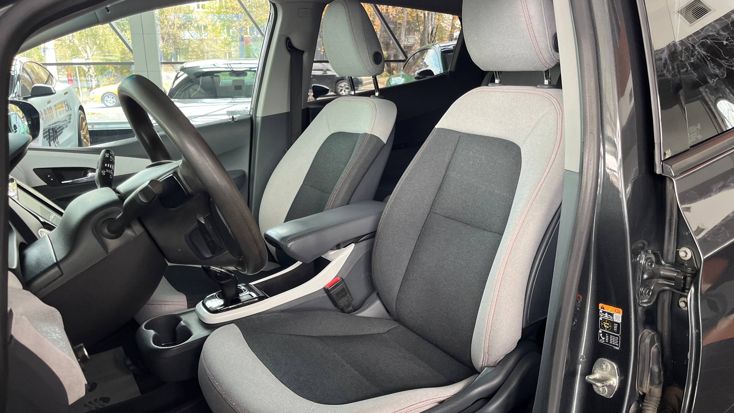 Chevrolet Bolt Ev - фото 21