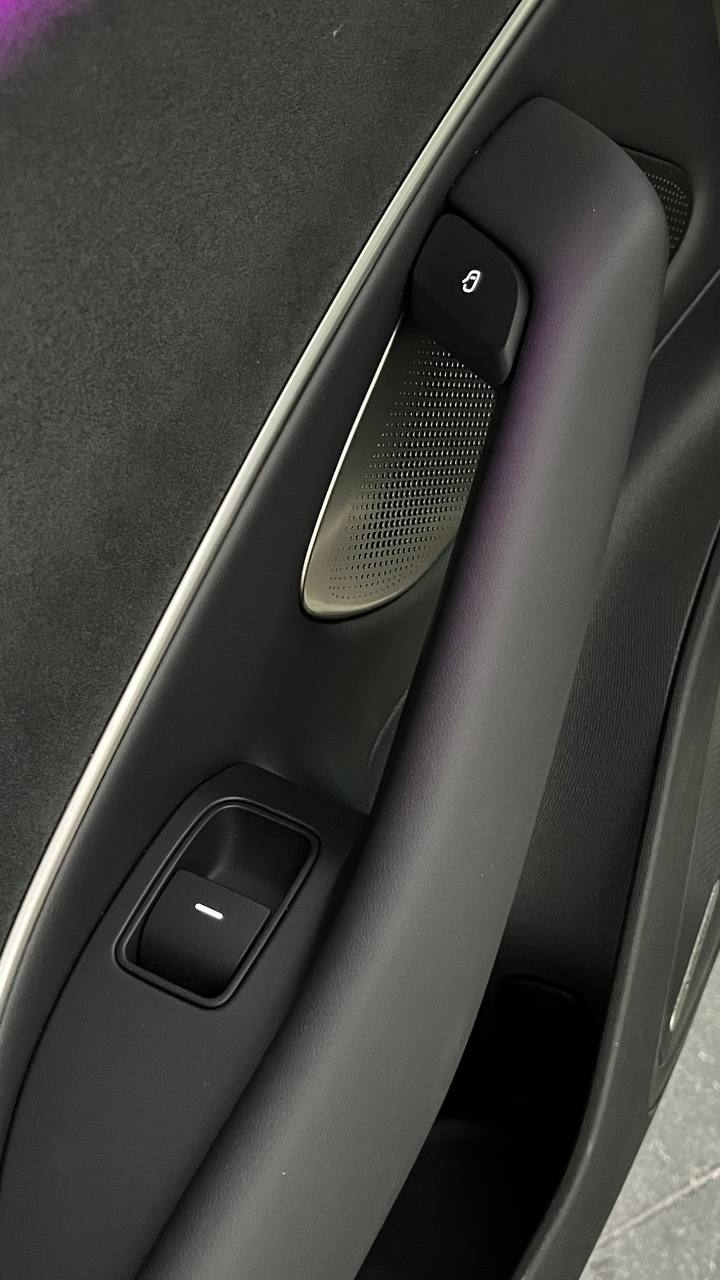 Xiaomi SU7 - фото 27
