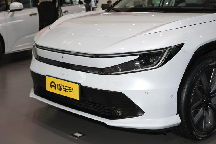 Honda P7 - фото 8