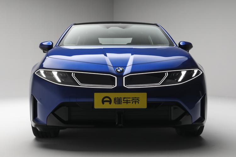 BMW i3 - фото 12