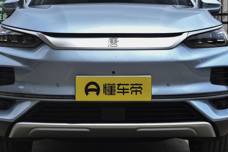 BYD Tang EV - фото 10