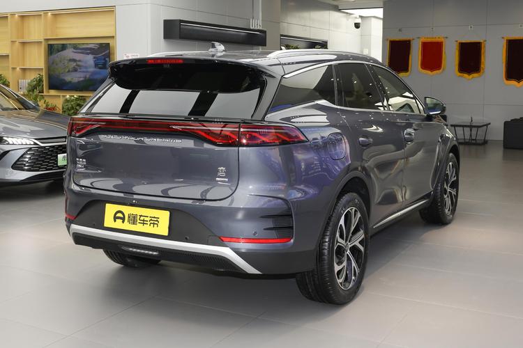 BYD Tang DM - фото 7