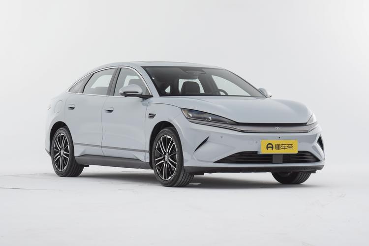 BYD Qin L EV - фото 3