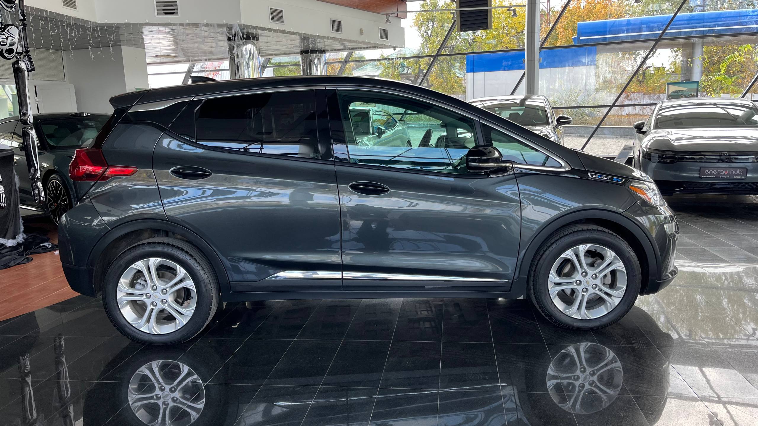 Chevrolet Bolt Ev - фото 4