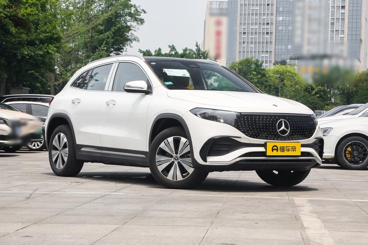 Mercedes-Benz EQA - фото 3
