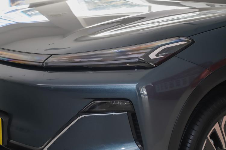 Geely Starship 7 EM-i - фото 9
