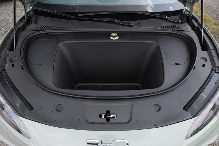 BYD Seal 06 GT - фото 15