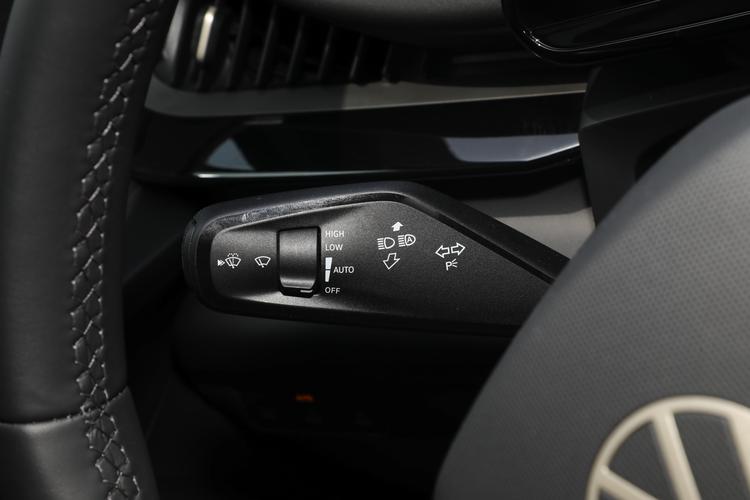 Volkswagen ID.UNYX - фото 23