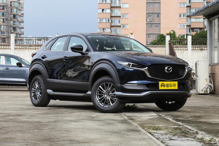 Mazda CX-30 EV - фото 3