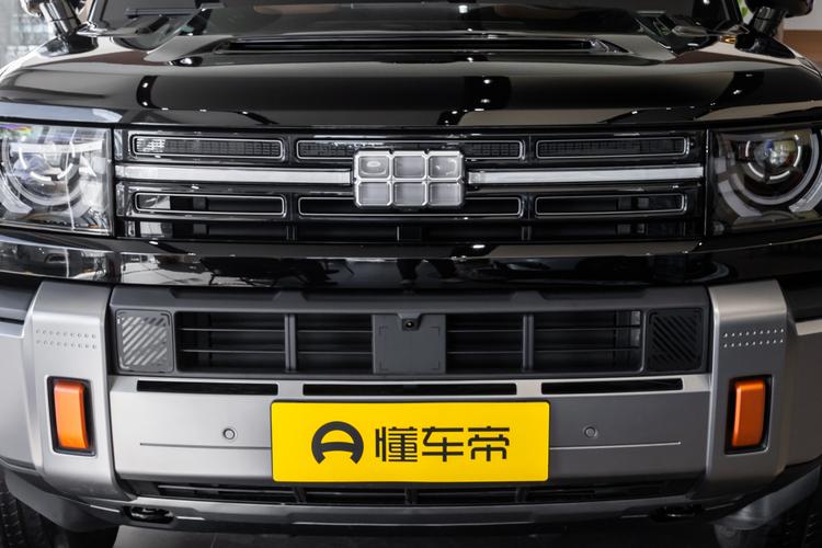 Geely Galaxy Battleship 700 - фото 9