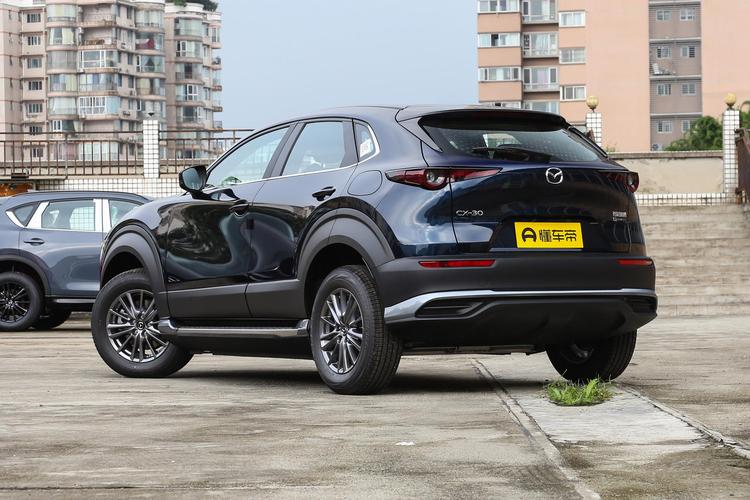 Mazda CX-30 EV - фото 5