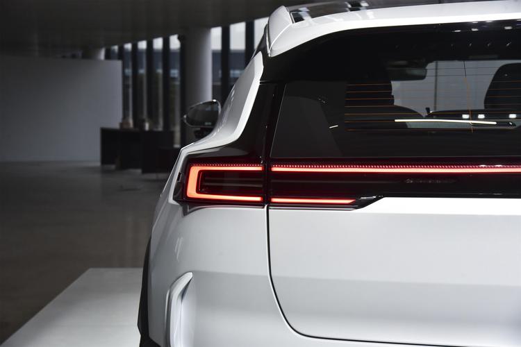 Polestar 3 - фото 12
