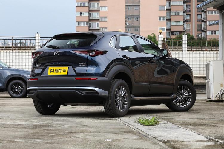 Mazda CX-30 EV - фото 7