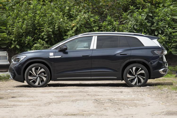 Volkswagen ID.6 CROZZ - фото 4