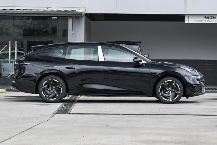 Lynk 07 GT - фото 8